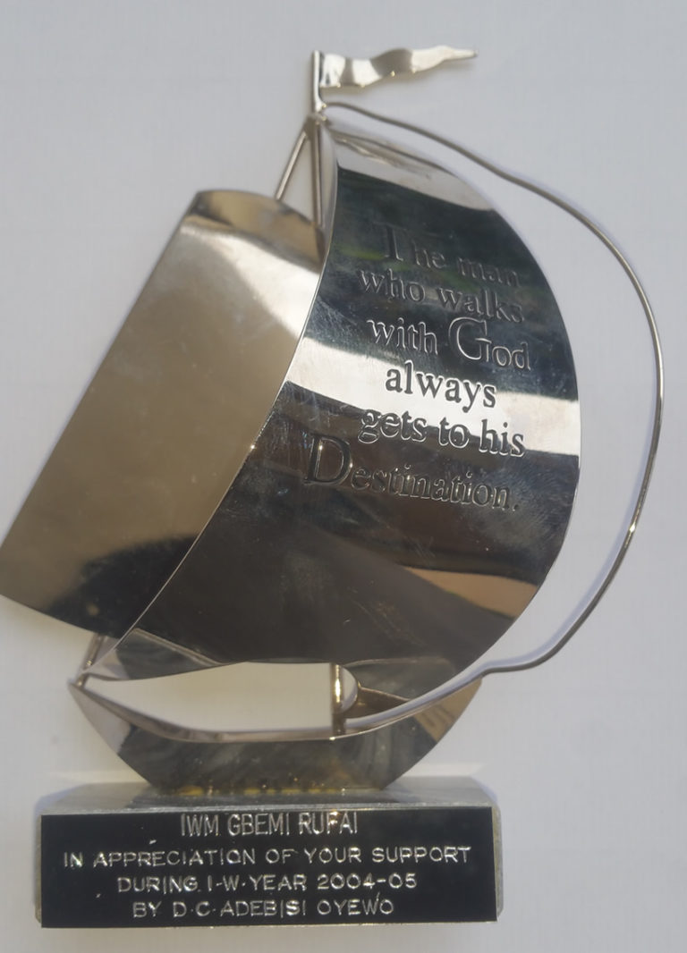 Appreciation Service Award, District Selfless Support -2004/2005